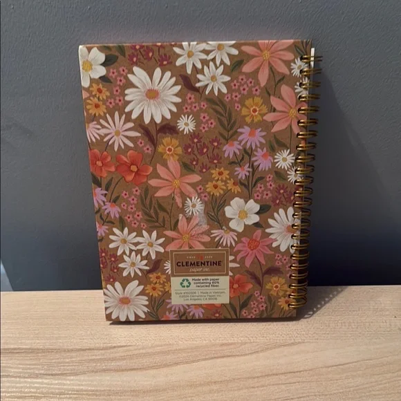 Floral 2025 Planner with Pen/Pencil Case - Picture 5 of 5